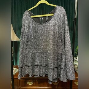 Ashley Stewart Silver Glitter Blouse Size 26/28